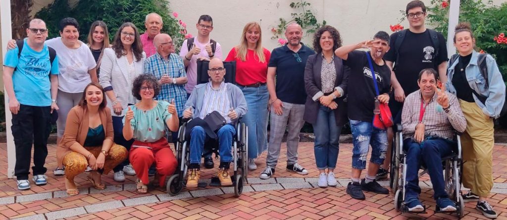 Entregamos informe de accesibilidad cognitiva del Centro 8 de marzo de Fuenlabrada