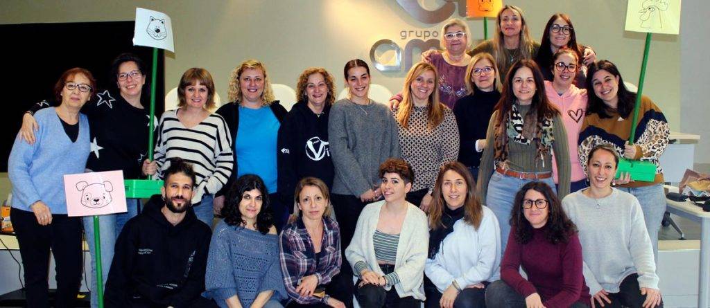 Profesionales que participaron en el encuentro de diseño de Inclusión Coimbra