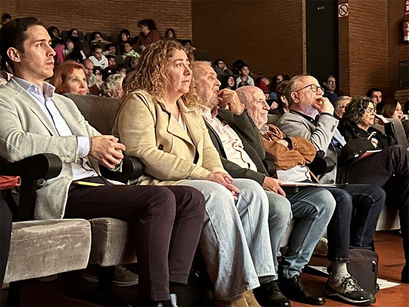 Jesús Rodríguez, Mercedes Nería, Carlos Pérez, Jesús Rodriguez, Ismael Carrillo