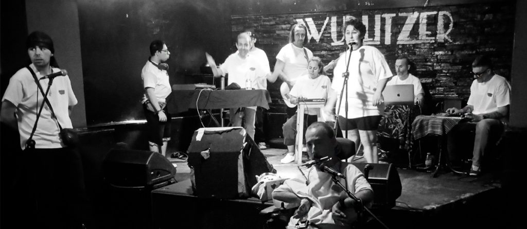 Los Corazones listos en uno de sus últimos conciertos en la sala Wurlitzer
