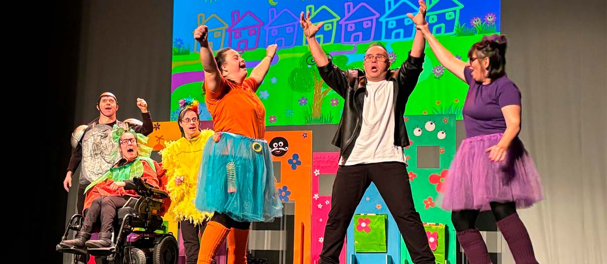Actores de AMÁS Escena en el Festival de Atención Temprana de Navidad
